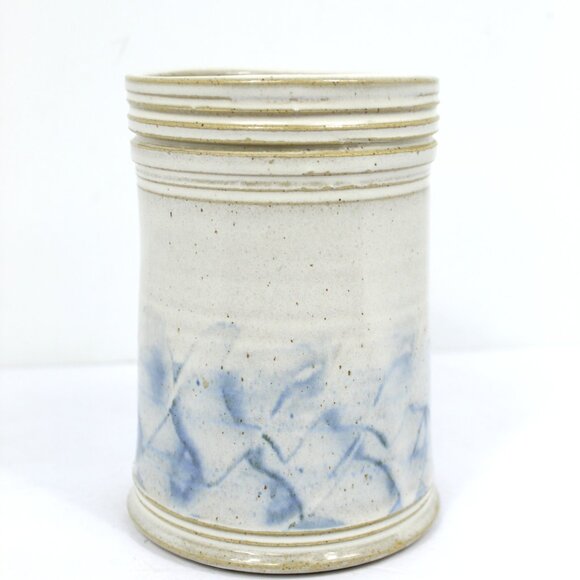 Art Pottery Beige Ribbed Rim Vase Blue Abstract Design Signed Doan - Picture 2 of 6